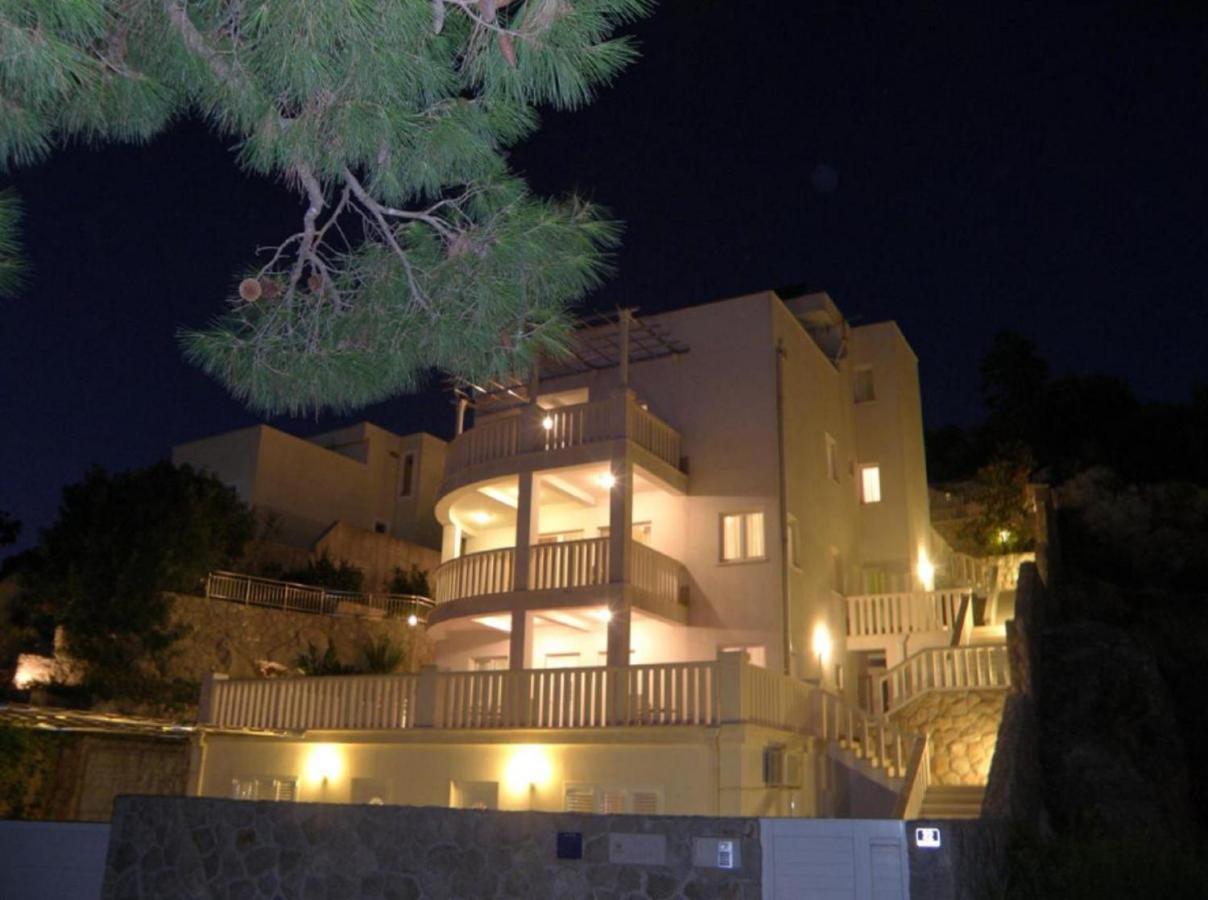 Villa Borna Apartments Дубровник Экстерьер фото