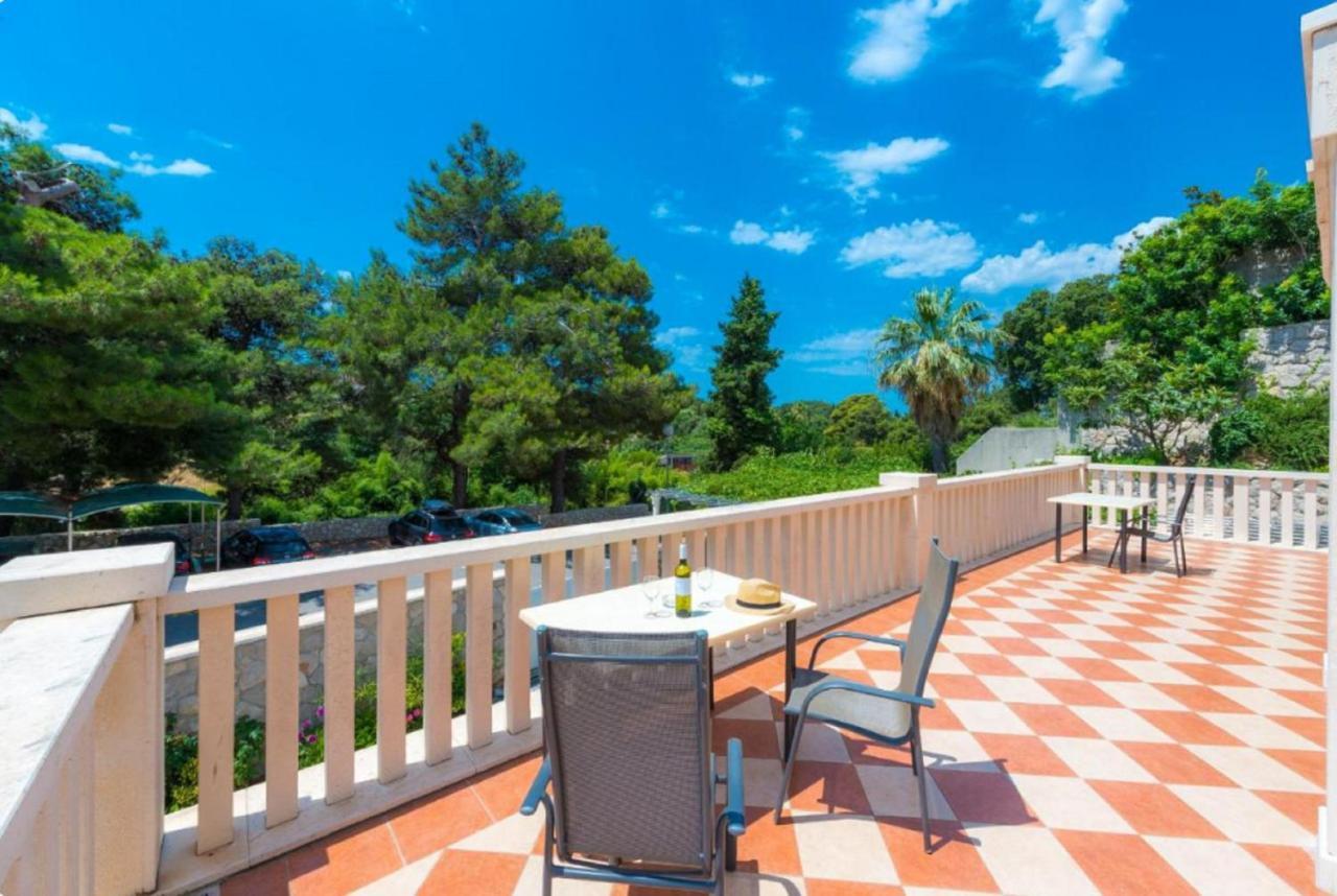 Villa Borna Apartments Дубровник Экстерьер фото
